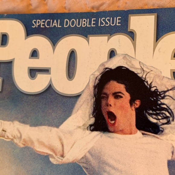 Special Double Issue People “The Talent and Tragedy Michael Jackson 1958-2009” - Picture 4 of 6